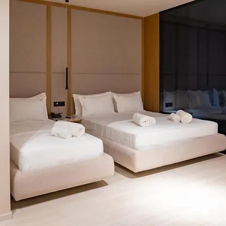 South Marina 4*