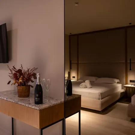 South Marina 4* Влёра